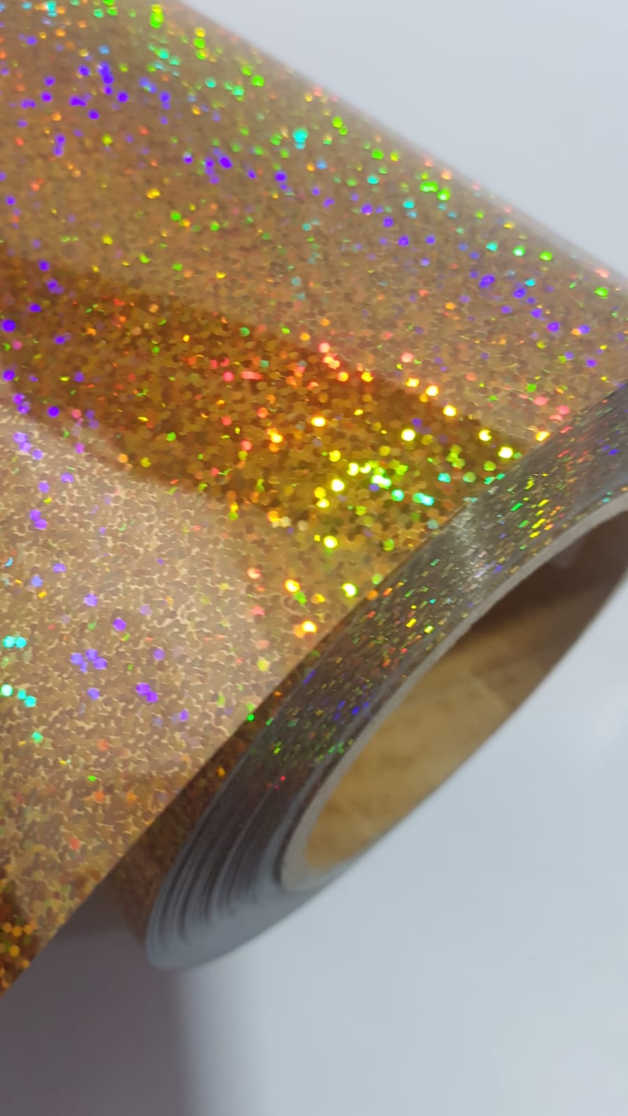 VINILO TERMOTRANSFERIBLE HOLEOGRAFICO ORO CRISTAL - Imagen 3